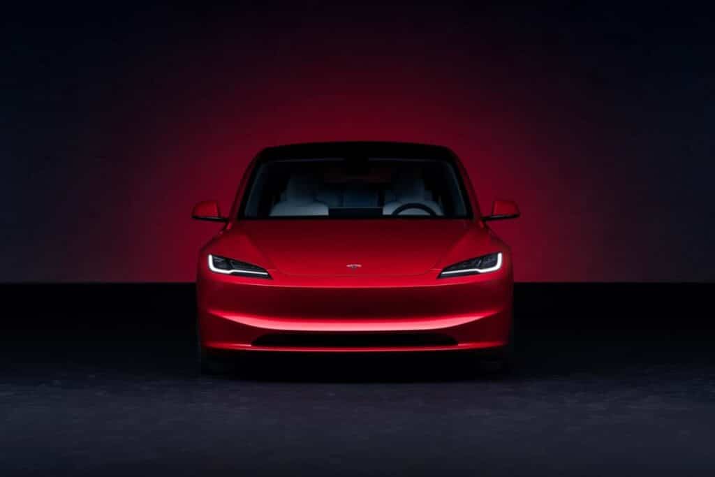 Tesla Model 3 promozione