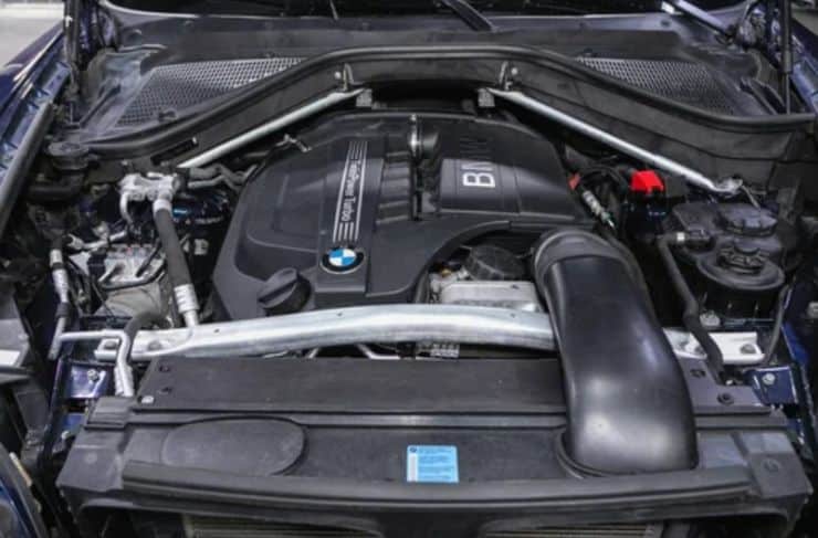 Un motore BMW generico