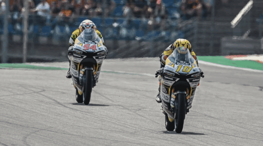 VIDEO – Near Miss Between Rossi and Carraro: Scary Moment for Moto3’s Team Snipers