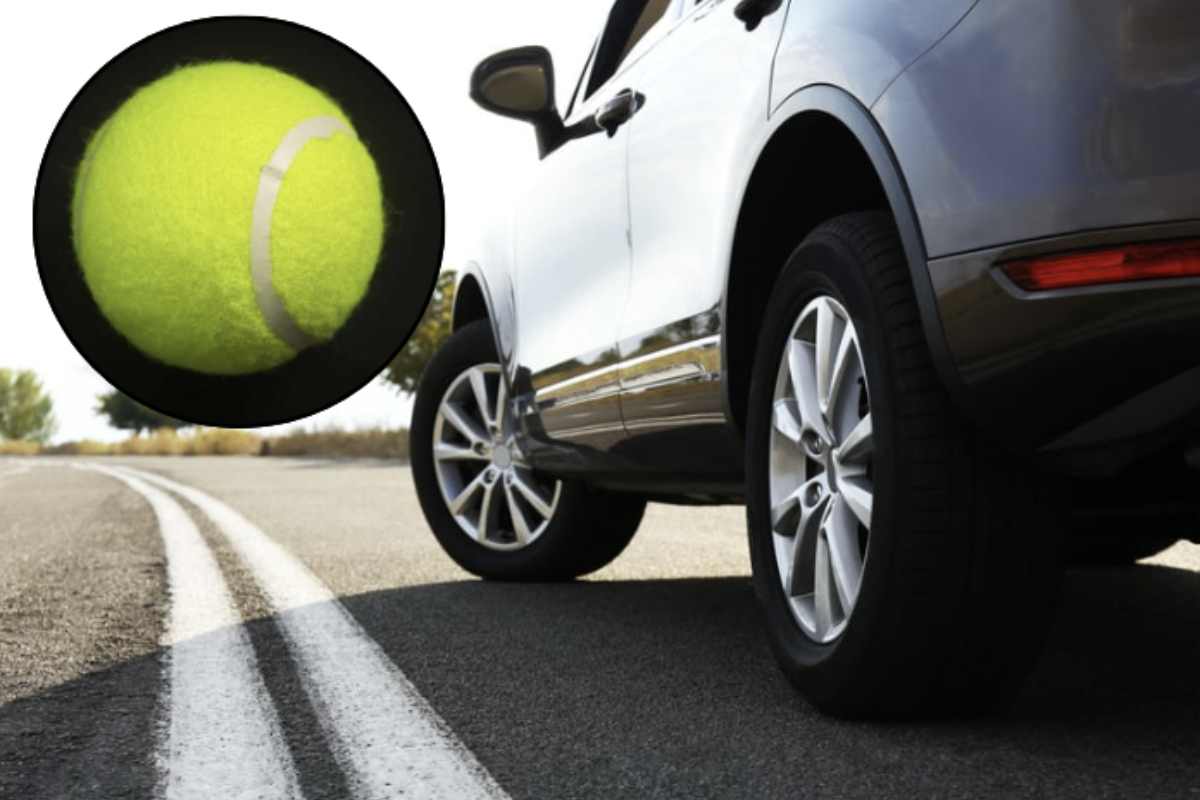 Quante volte vi sarà capitato di vedere una pallina da tennis posizionata sopra la palla di un gancio di traino per rimorchio