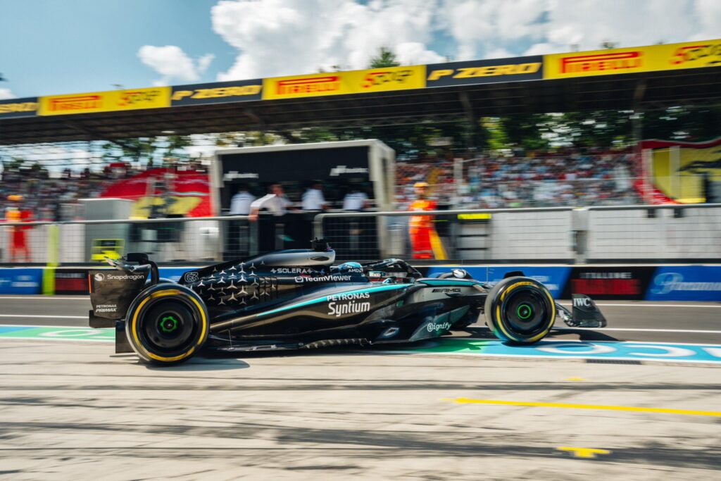 Mercedes, Russell: "E' difficile capire questo sport in questo momento"