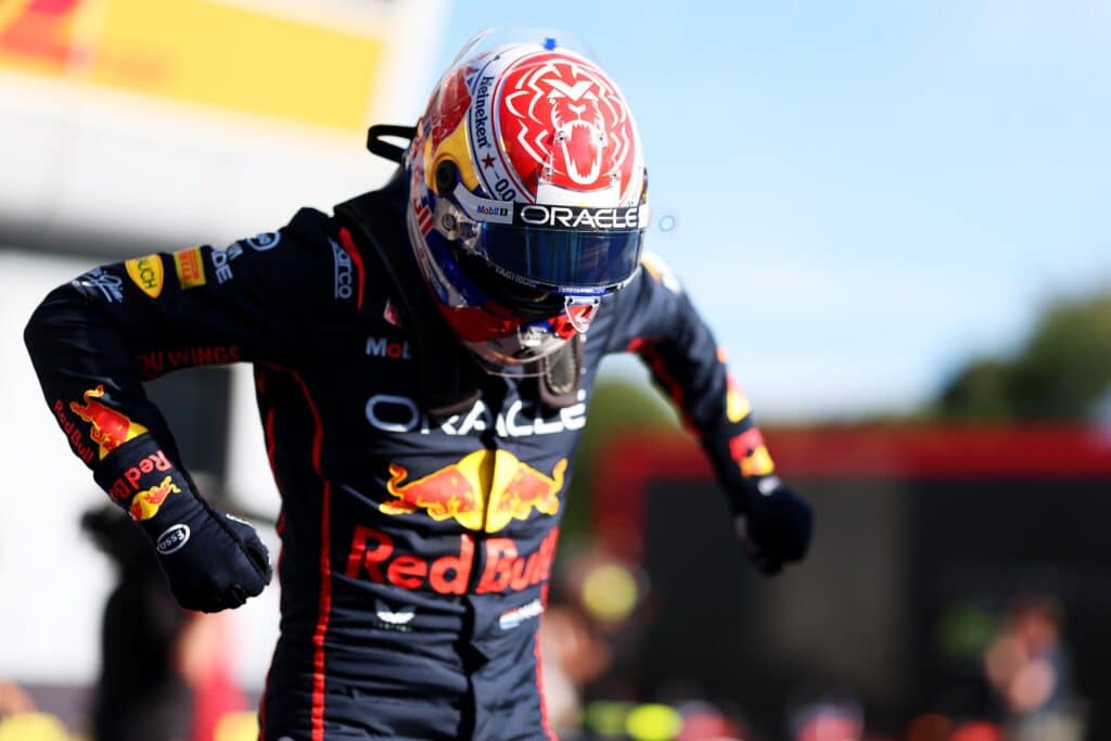 Red Bull, pole da record per Verstappen: "I cambiamenti dell'ultimo minuto hanno funzionato"
