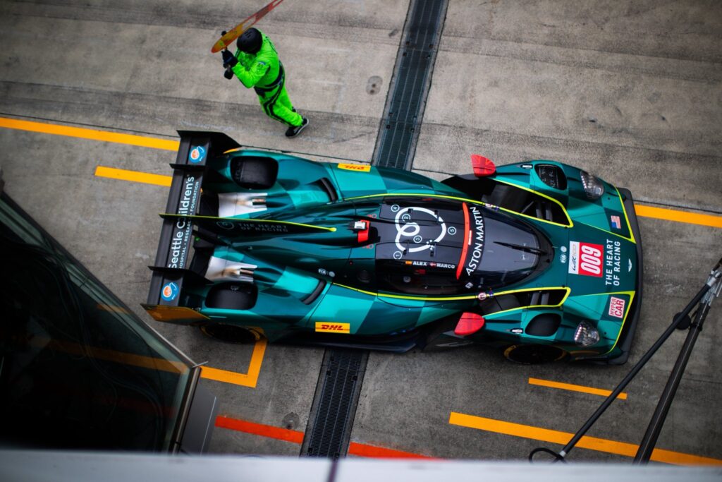 6h del Fuji 2025: prima ora positiva per Aston Martin con Sorensen, che però nel finale...