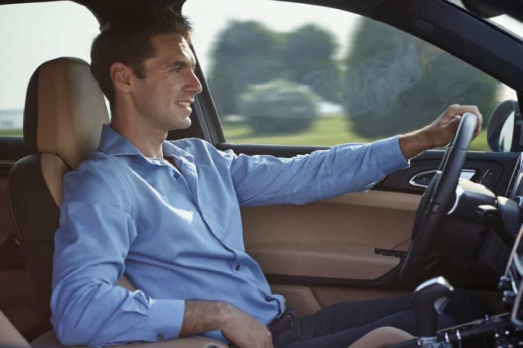 Il rallentamento e l’accelerazione più graduali promosse dall’ACC potrebbero teoricamente migliorare l’efficienza rispetto