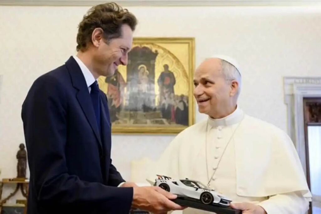 John Elkann e il papa