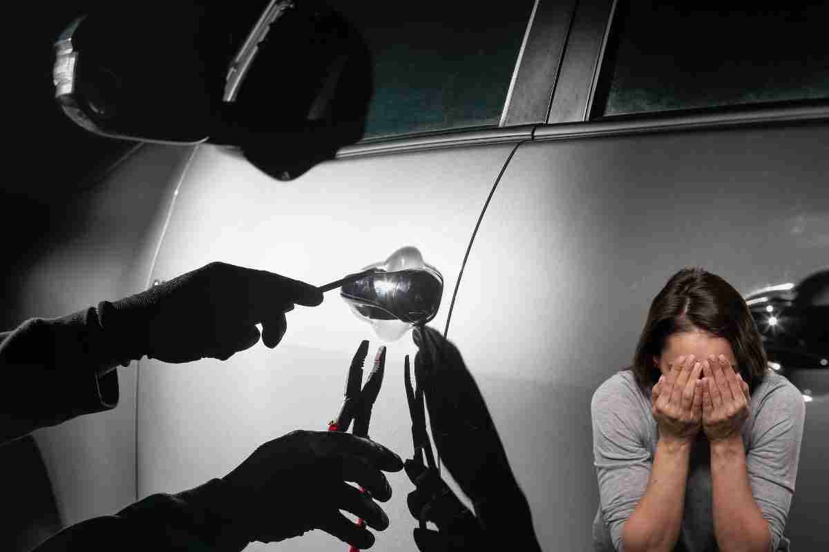 Furto della macchina