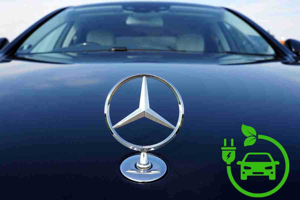 Berlina Mercedes elettrica