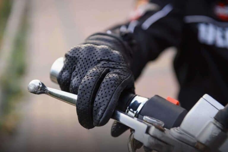 BMW R1100R a 3.000 euro