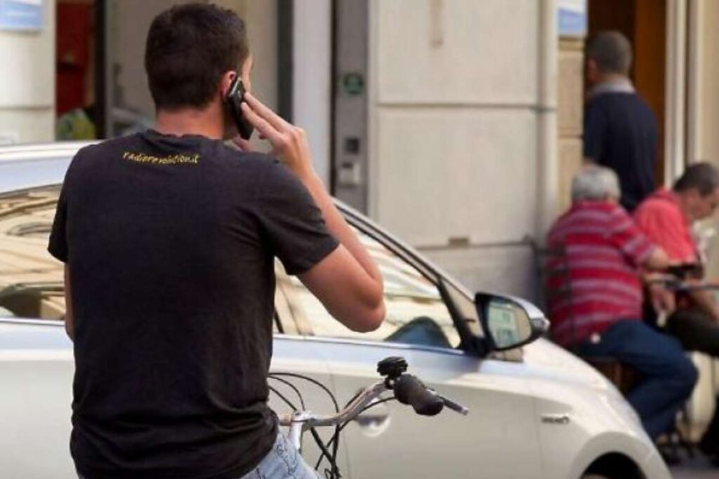 Multa smartphone bici