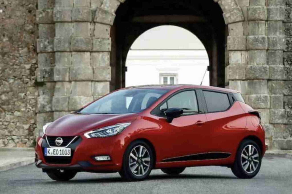 L’abitacolo della nuova Micra è un concentrato di tecnologia: la vettura integra completamente i servizi Google