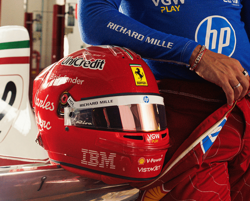 Tute Ferrari per Monza 2025, ecco le FOTO: design retrò, colori italiani e... nuovo casco per Leclerc!