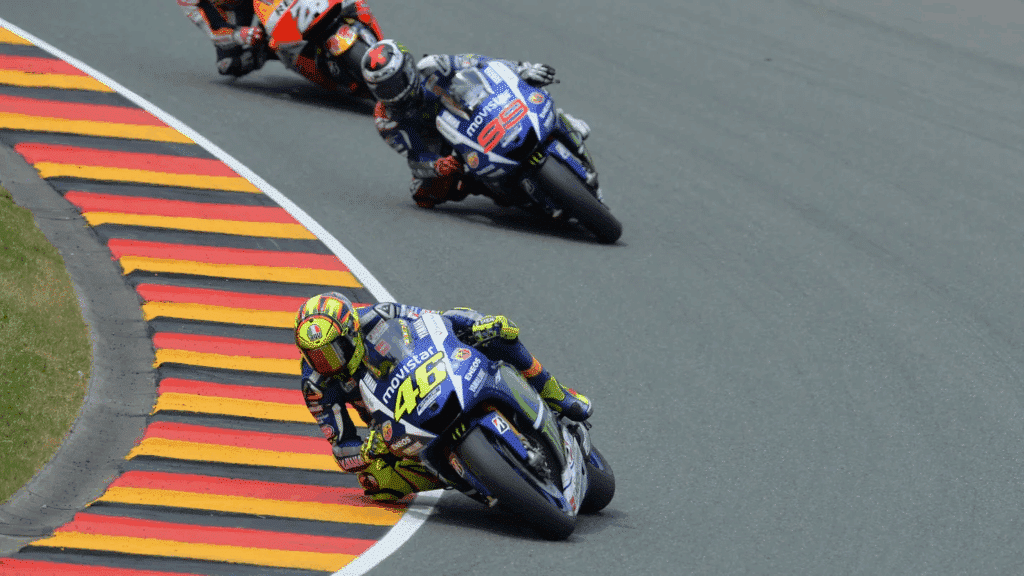 MotoGP Iconic: il red carpet delle Leggende illumina Rimini