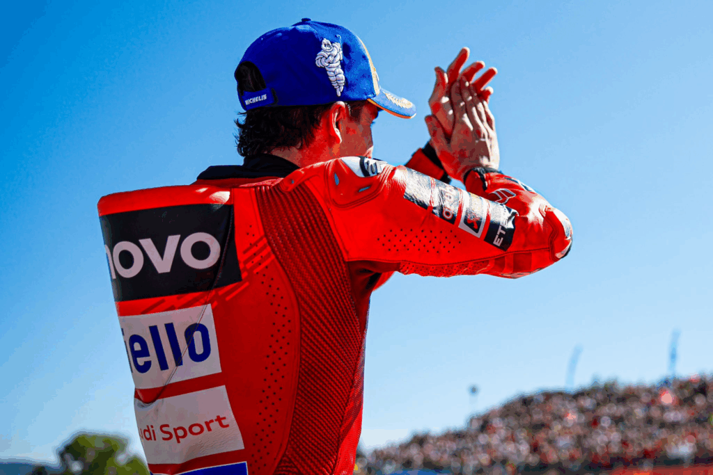 LIVE MotoGP a Barcellona: la diretta della gara, chi vincerà in Catalogna?