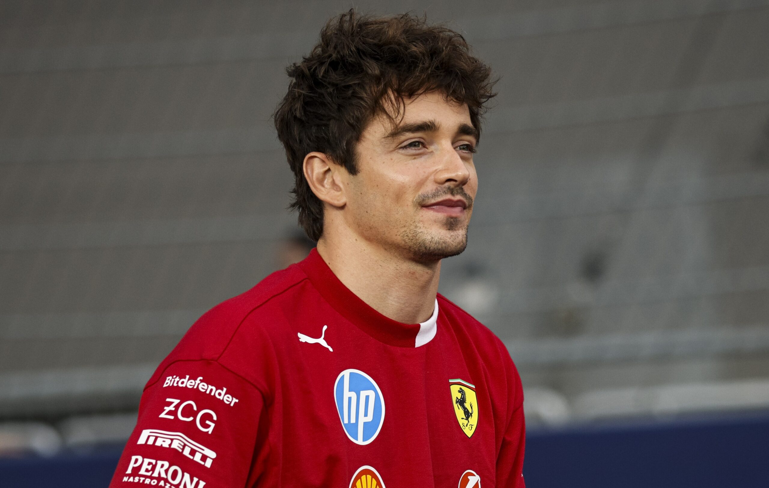 Andretti stuzzica Leclerc in Cadillac Charles F1 Ferrari