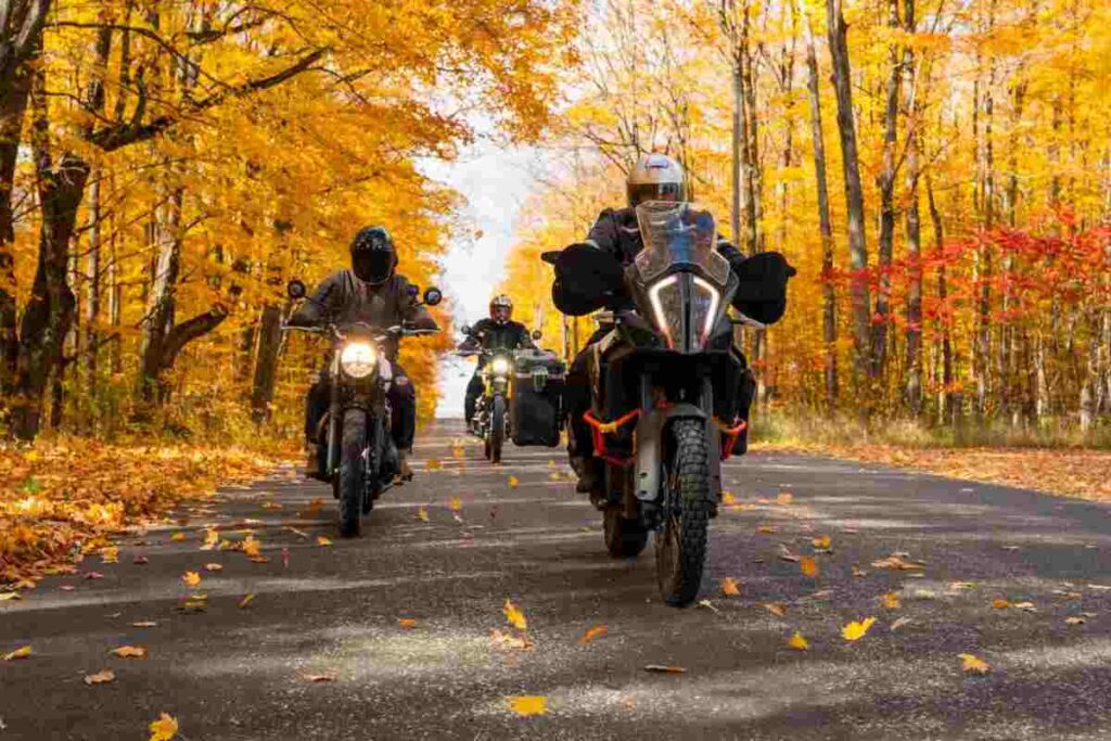 Andare in moto in autunno