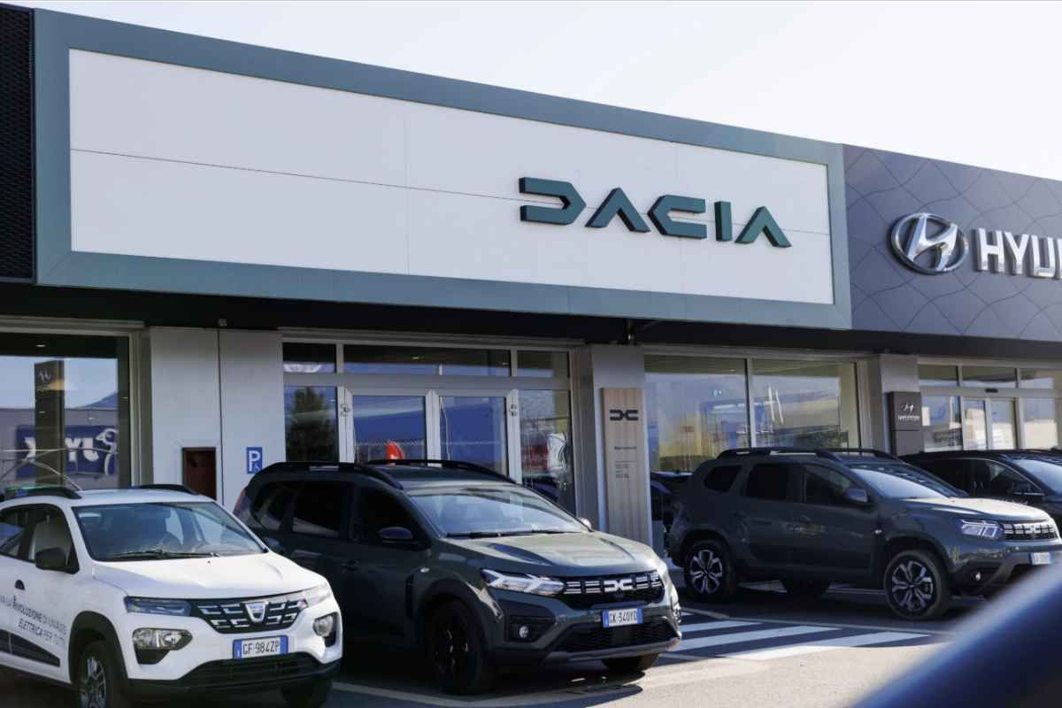 dacia auto elettrica