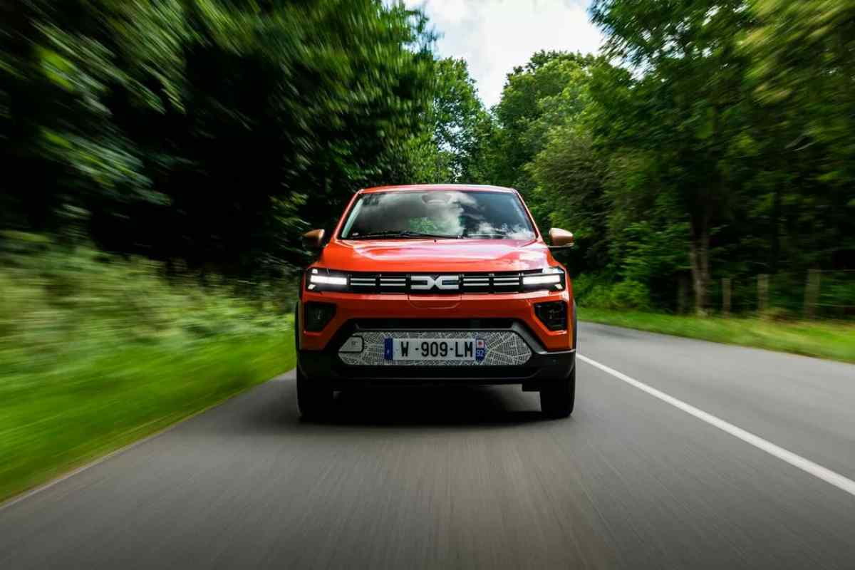 Dacia Spring offerta