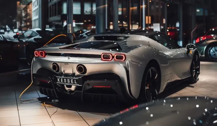 Nuova Ferrari elettrica