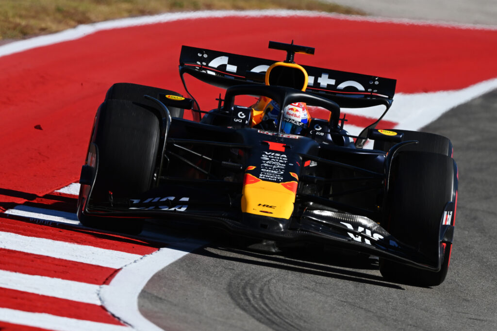 Verstappen avvisa McLaren dopo la vittoria Max F1 GP USA Austin