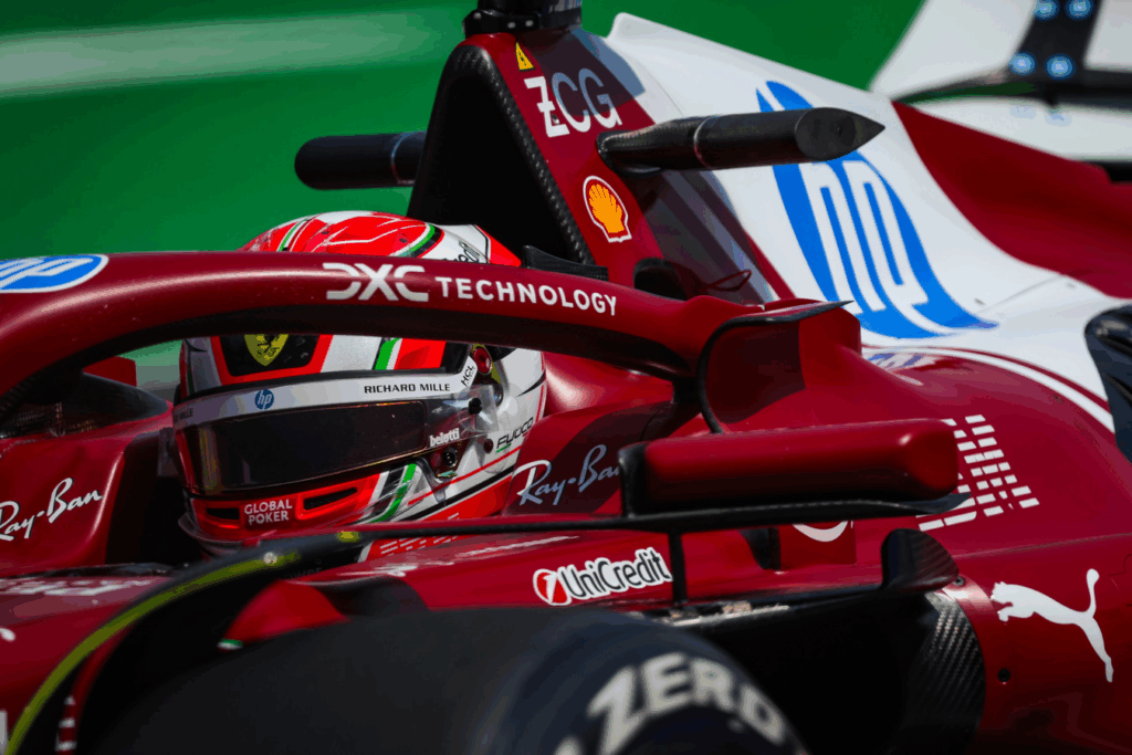 Antonio Fuoco in azione nella prima sessione di prove libere in Messico