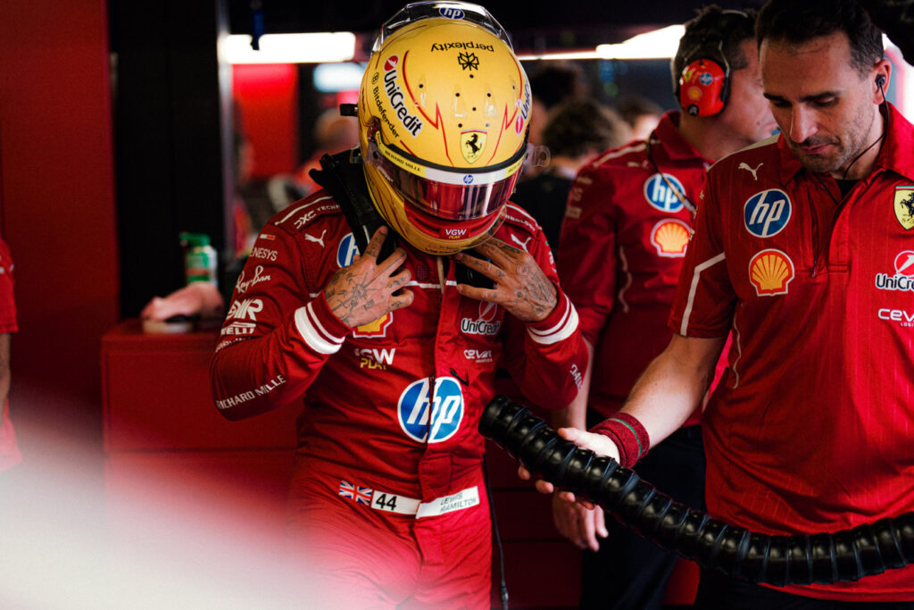 Ferrari, Hamilton: "Solo quando fai parte di una squadra puoi capirne il funzionamento"