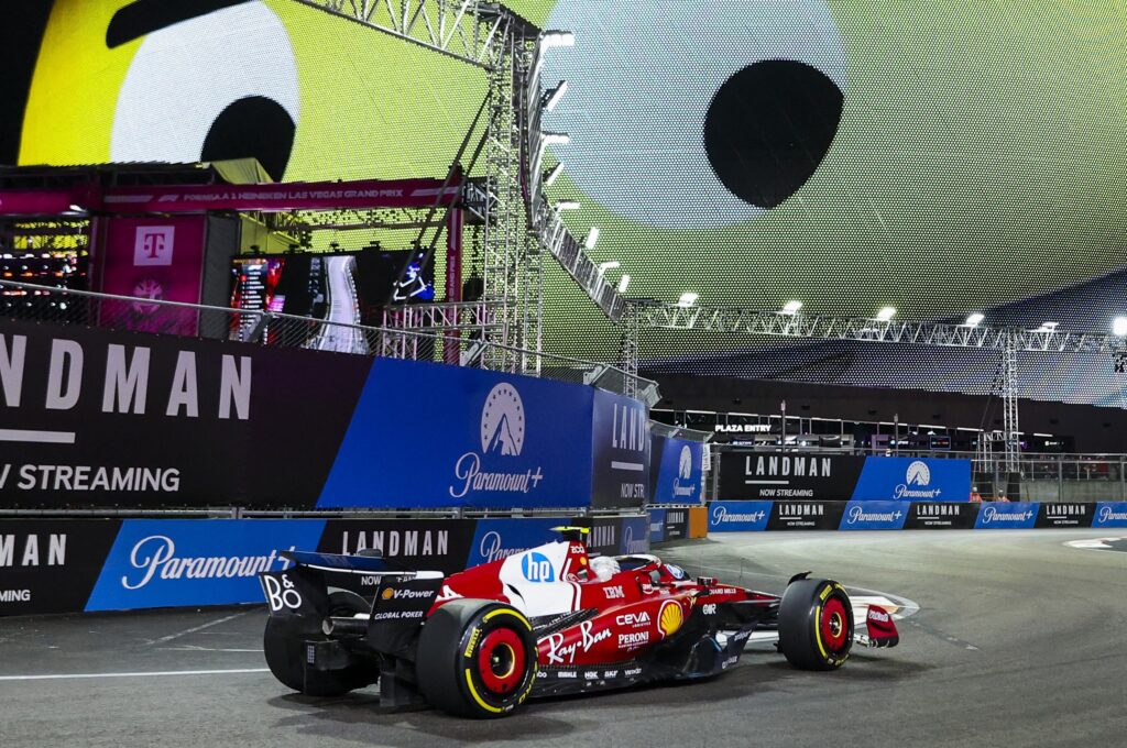 Lewis hamilton si gasa dopo le fp2 Ferrari Las vegas gp F1 2025
