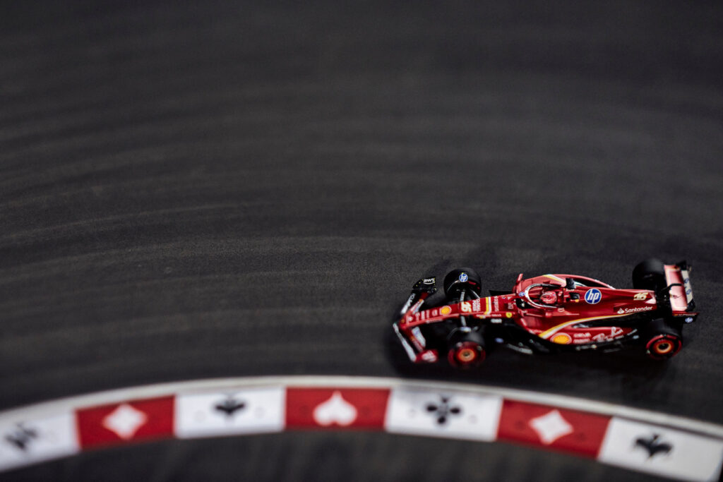 GP Las Vegas F1 2025: Orari TV Sky, TV8 e Streaming – Dove vedere tutte le sessioni in diretta e differita