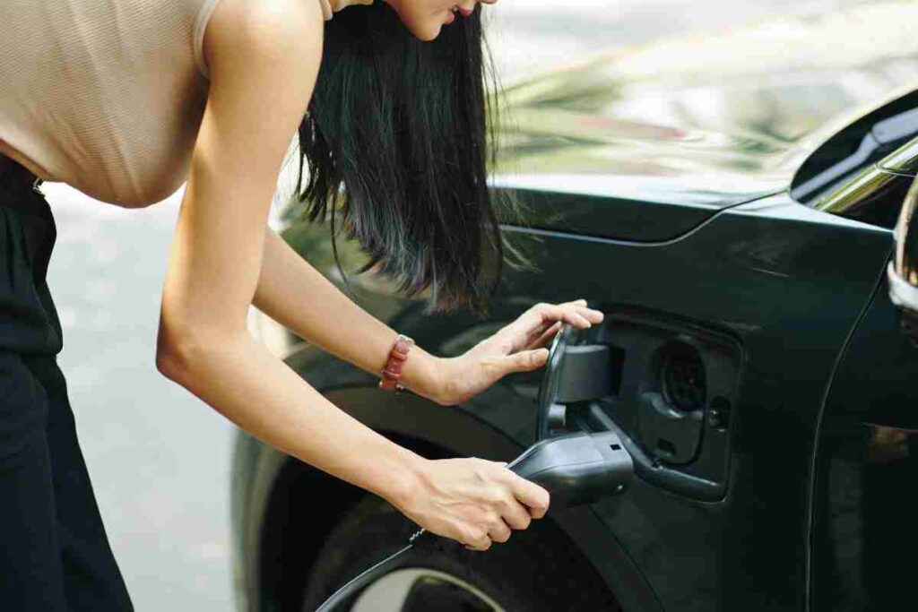 Automobili ibride elettriche