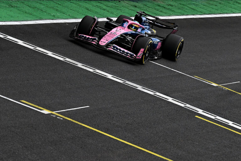 alpine si rifà il look gp las vegas livrea