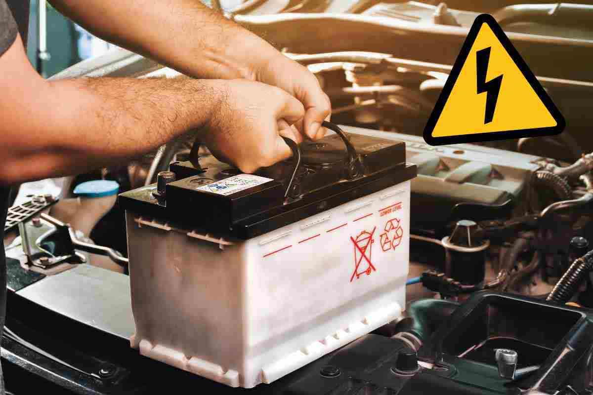 Controllo batteria auto