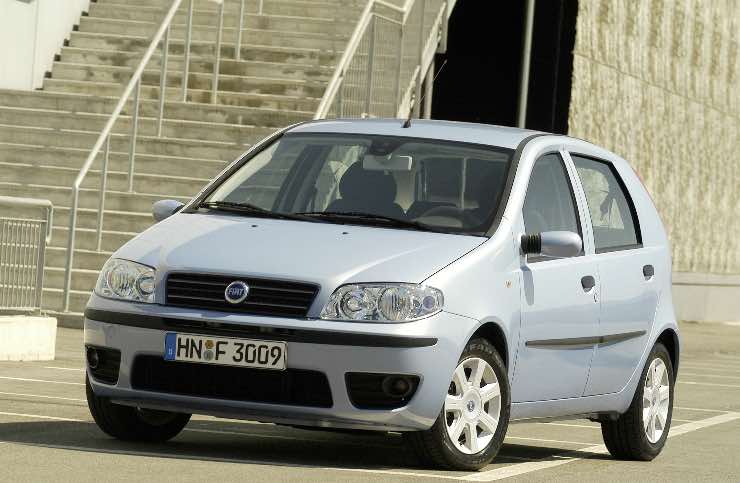 Punto FIAT produzione