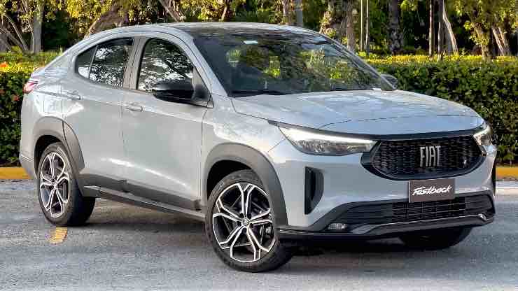 Automobile SUV Fastback