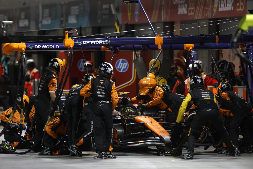 We Asked AI to Predict the F1 Season Finale: The Result is Pure Adrenaline