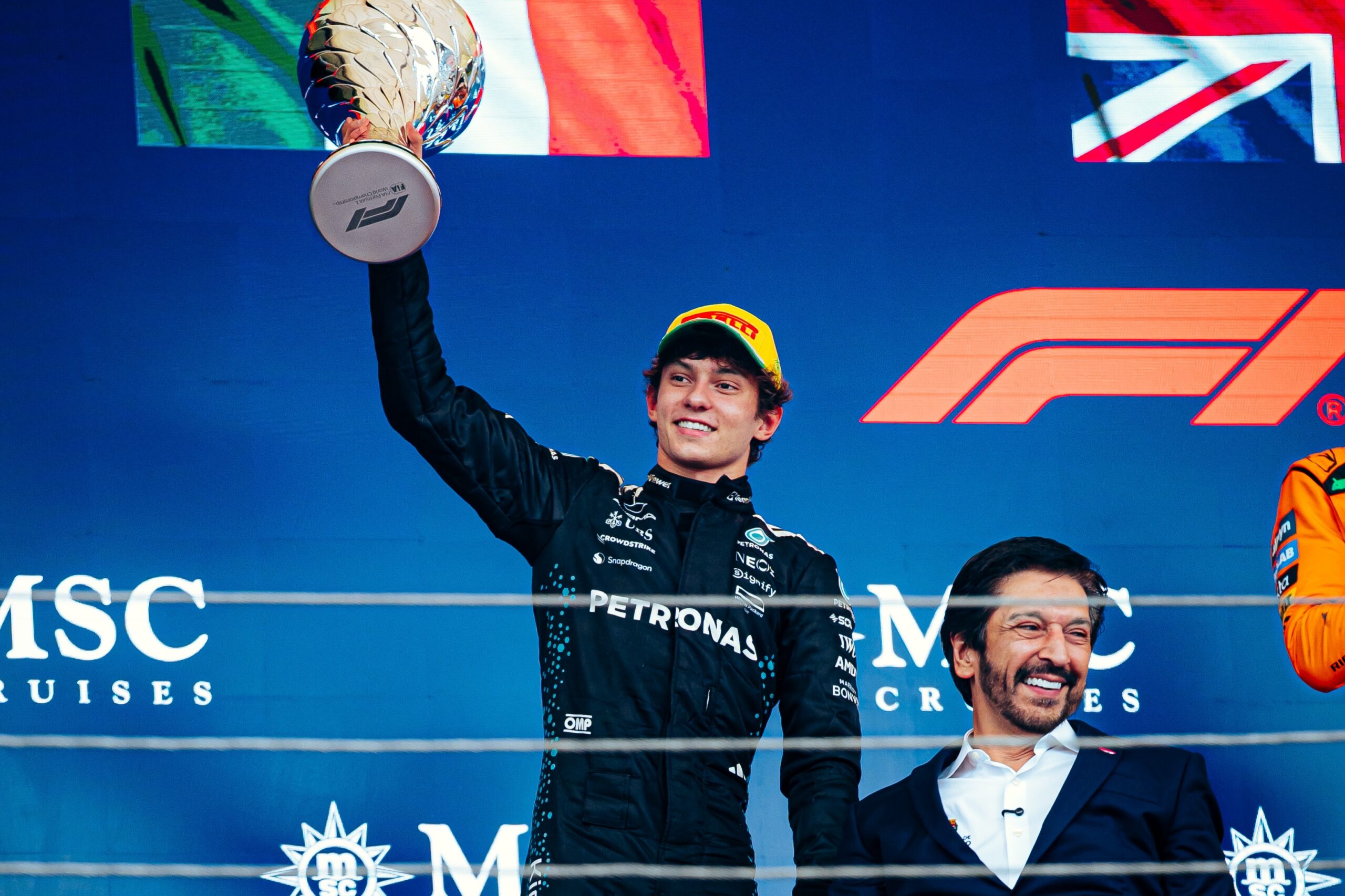 Lewis Hamilton usurpato da kimi antonelli record rookie f1 2025 gp brasile