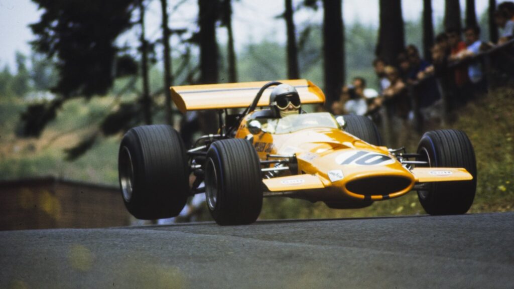 Bruce McLaren, danneggiata in Nuova Zelanda la tomba del fondatore della scuderia