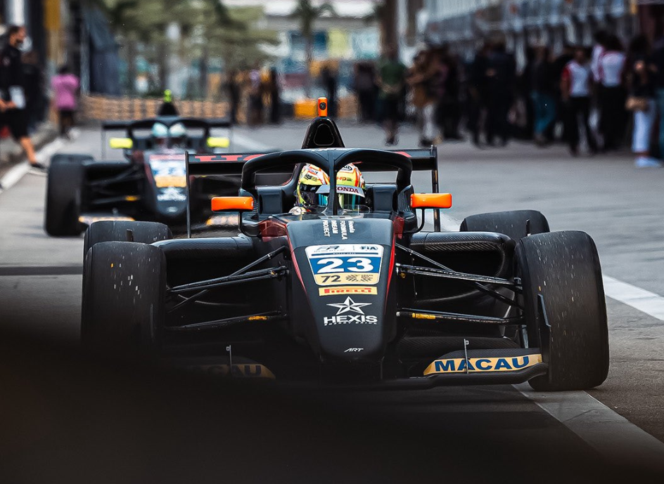 FRECA, Qualifiche 1 GP Macau 2025: Slater domina, 5° De Palo e 6° Colnaghi