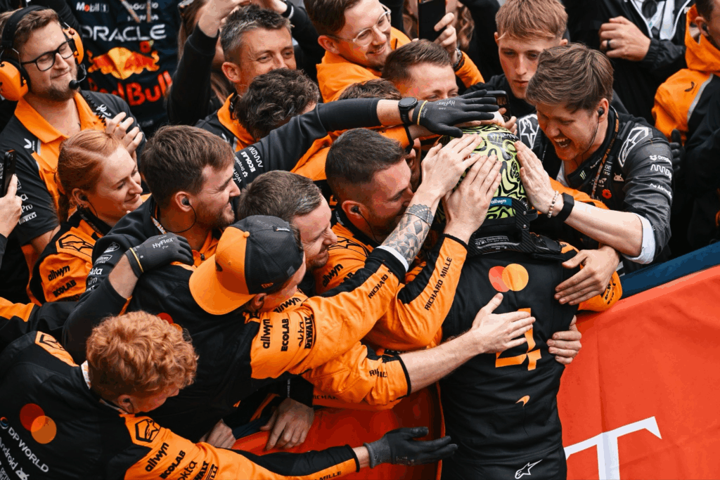 McLaren, Norris in fuga: "Sto ignorando le tante cavolate che dicono sul mio conto"