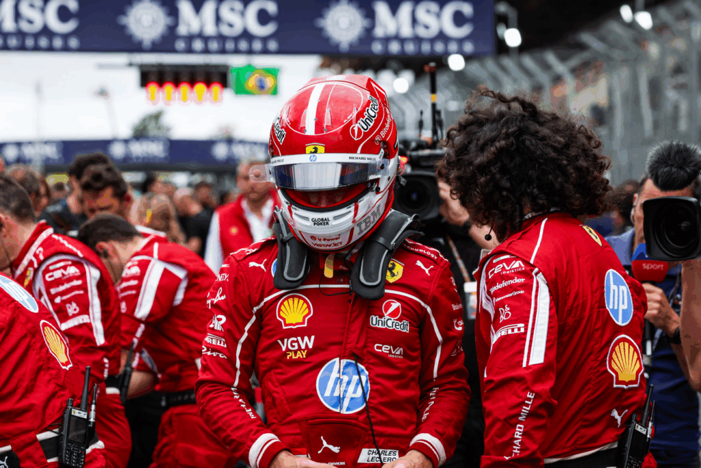 Ferrari, Leclerc: "Antonelli fa la curva come se Piastri non ci fosse"