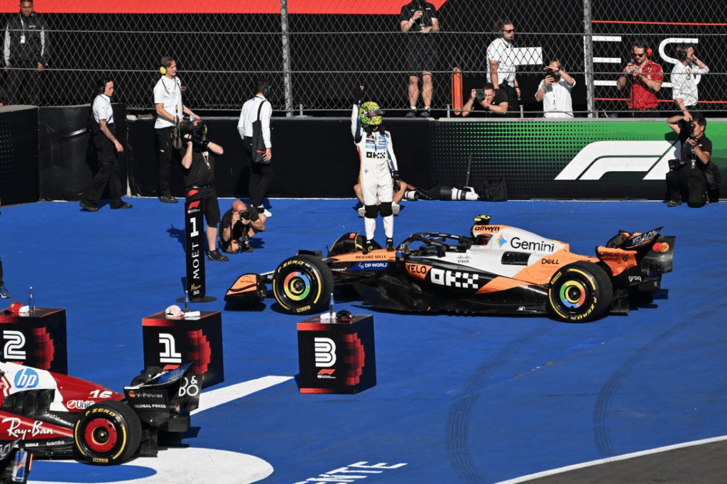 F1 2026, torna l’idea dei due pit stop obbligatori: rivoluzione strategica in vista?