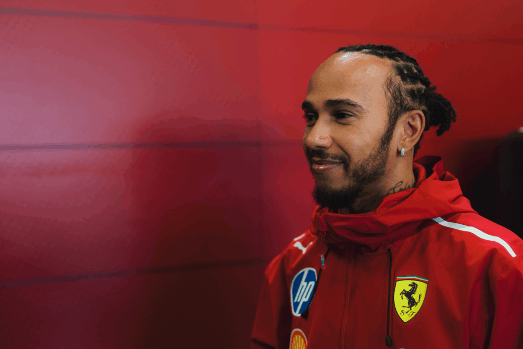 Hamilton assures Elkann: "I'm always focused on driving"