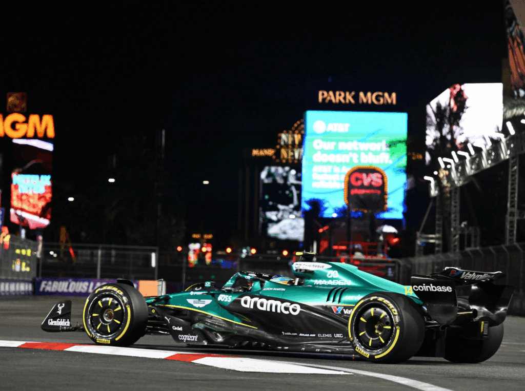 Aston Martin, Alonso: "Sono contento, tra due gare non guiderò più questa vettura"