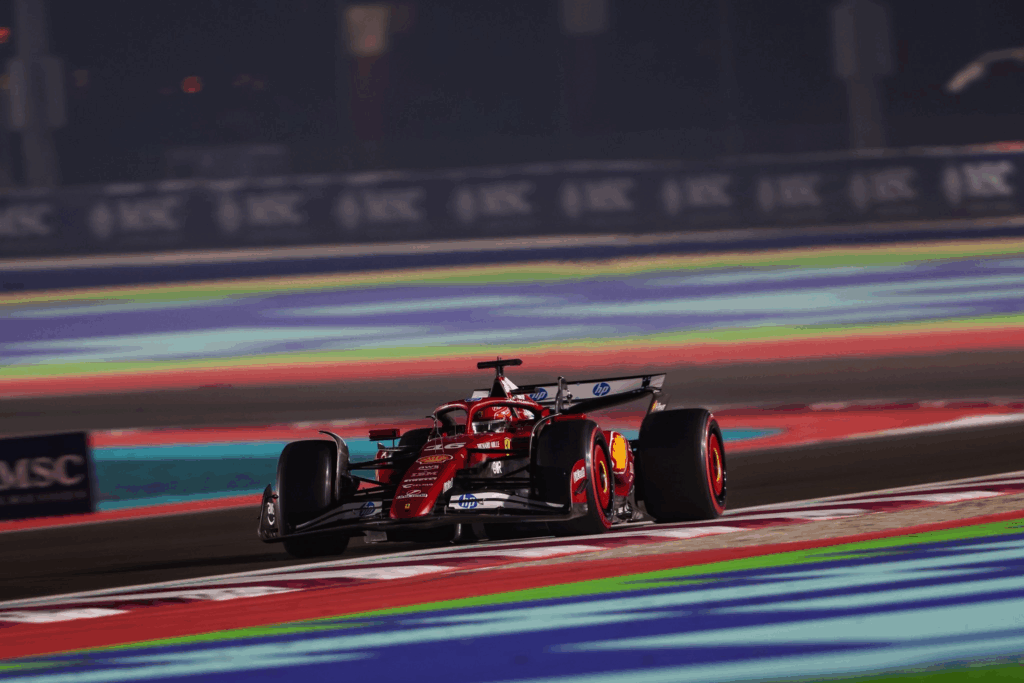 Ferrari, Leclerc: "Che gara noiosa, ho avuto il tempo di seguire la lotta per il titolo"