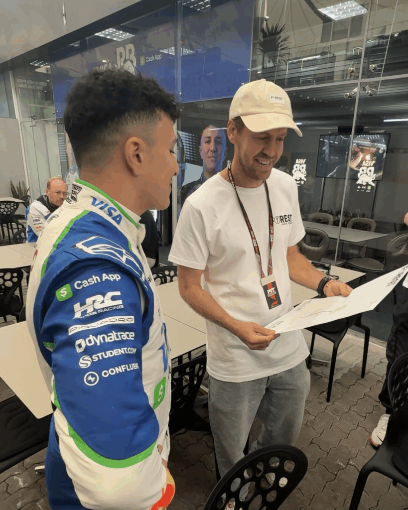 Hadjar e Vettel, dall'autografo da bimbo... alla Formula 1: le FOTO