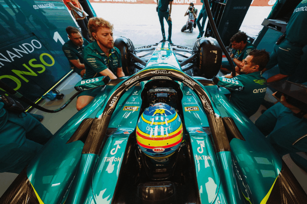 Aston Martin, Alonso: "Quinto posto risultato importante, il meteo un'incognita"