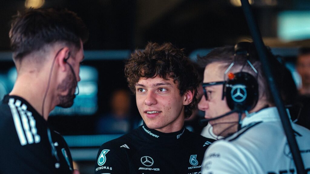 Test Abu Dhabi, debutta l'aerodinamica attiva: prime prove in vista del 2026