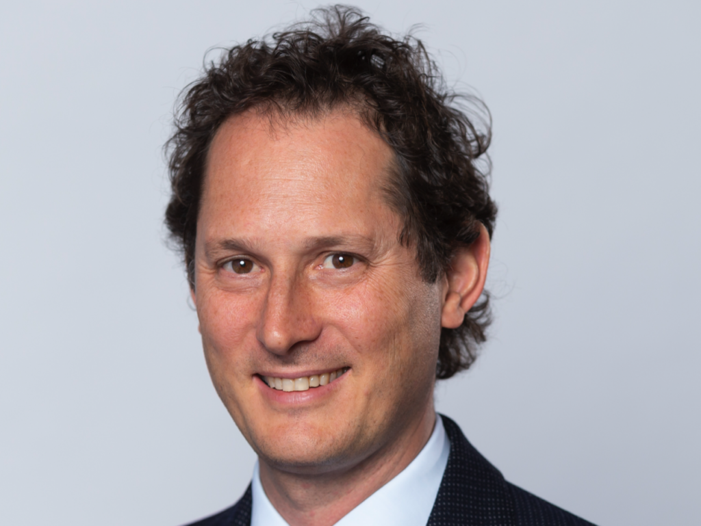 Elkann nella bufera: vuole vendere Gedi, furia giornalisti e politici! La situazione