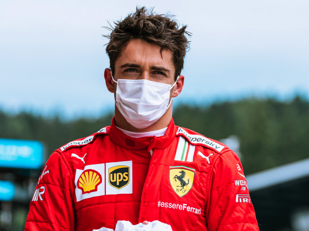 VIDEO - Leclerc ed il terrore in volo: il siparietto con Sainz verso Baku nel 2021