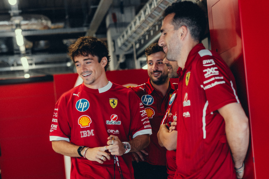 Charles Leclerc in Antartide: vacanza da urlo per il pilota monegasco!