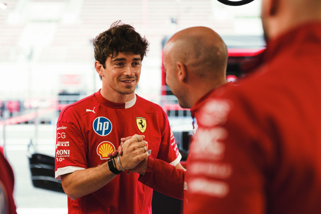 Charles Leclerc in Antartide: vacanza da urlo per il pilota monegasco!
