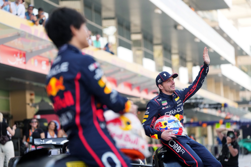 ULTIM'ORA - Clamoroso Red Bull, addio quasi certo con Helmut Marko! Tutti i dettagli